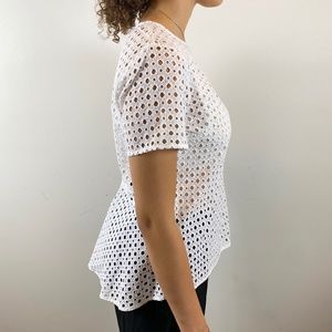 MICHAEL KORS NWOT EYELET PEPLUM FITTED TOP SZ S